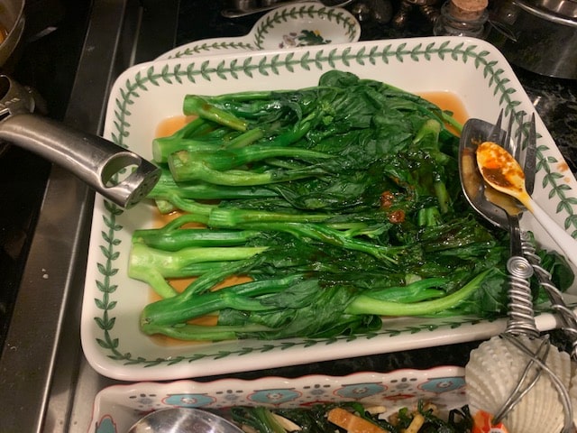 Chinese Broccoli in Garlic Sauce. Asian recipes